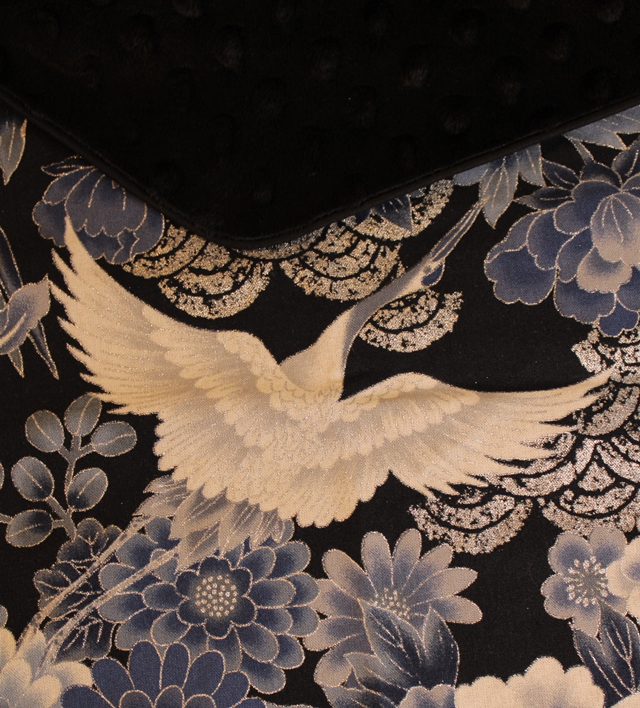 Foulard en coton japonais bleu motif grues et fleurs / Le petit atelier de Maya