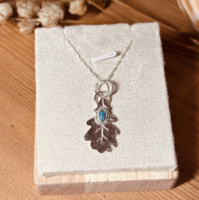 Collier feuille de chêne