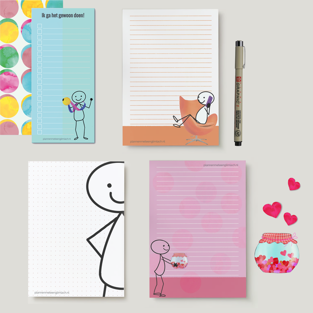 Set van 4 vrolijke notitieblokken met pen