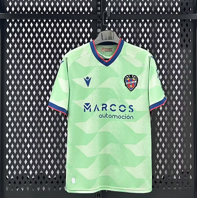 Tercera equipación Levante, unión deportiva, 25 26