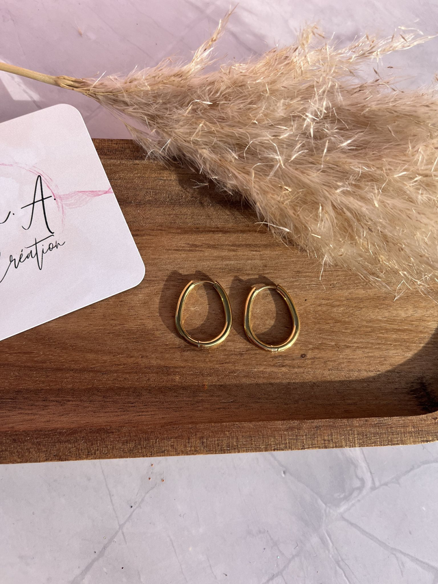 Créoles goutte doré