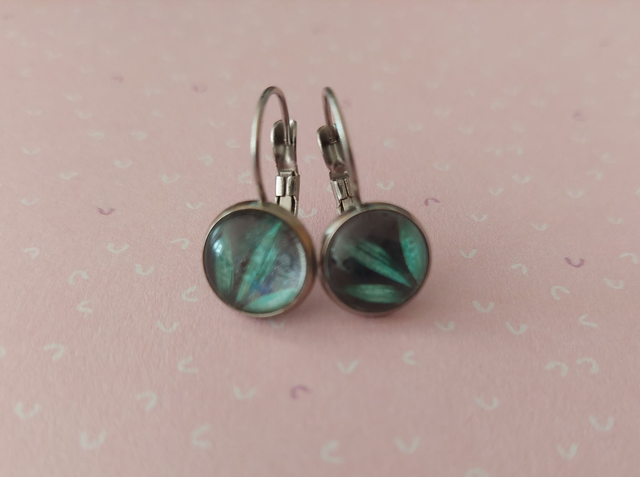 Boucles d'oreille cabochon dormeuse Feuilles
