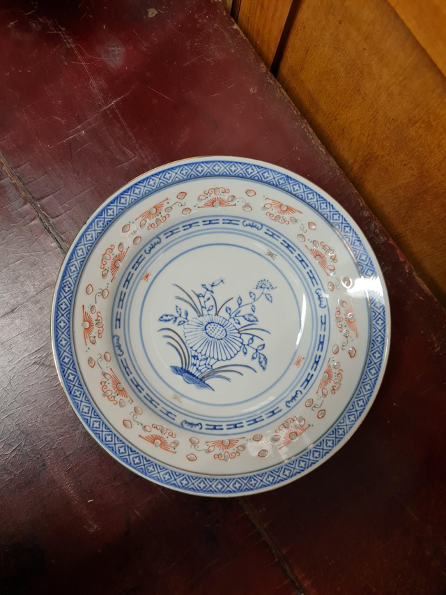 Asseitte creuse  porcelaine chinoise