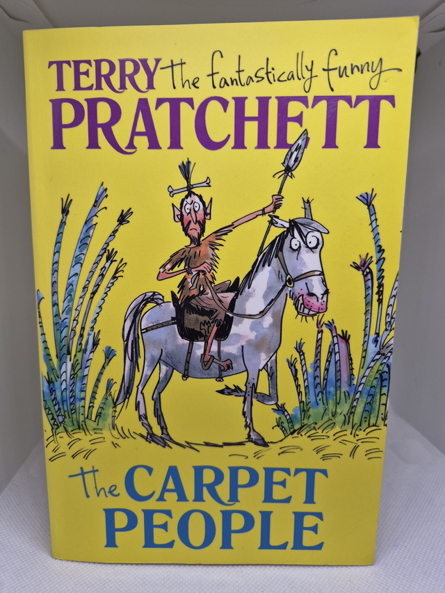 Terry Pratchett - The Carpet People