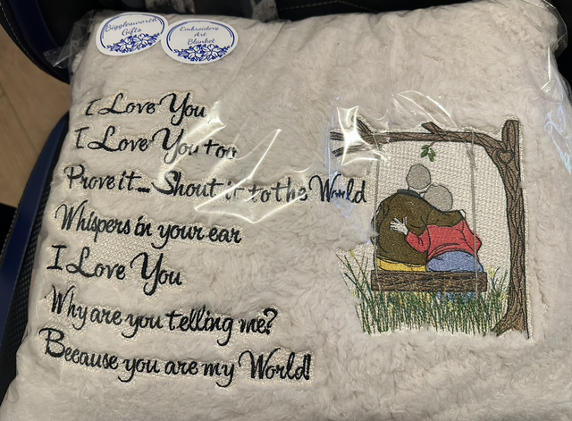 Blanket - I Love you - Older Couple
