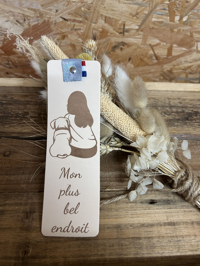 Marque page en cuir "Mon plus bel endroit"