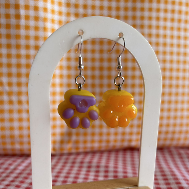 Pendientes Huellas