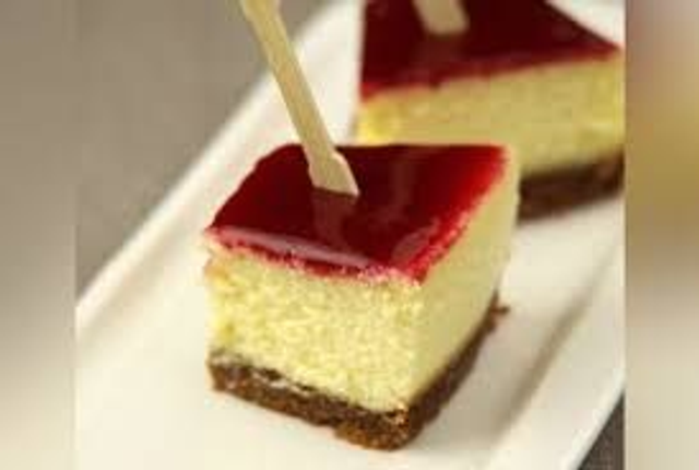 Dessert du Lundi 26 Janvier - CHEESECAKE COULIS FRUITS