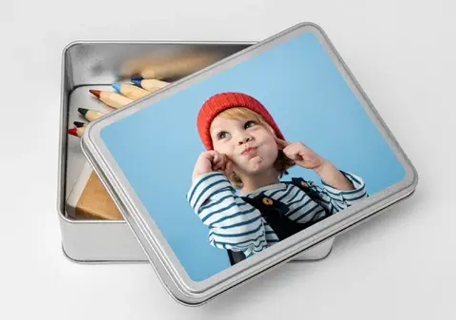 Boite métallique vide 10x14