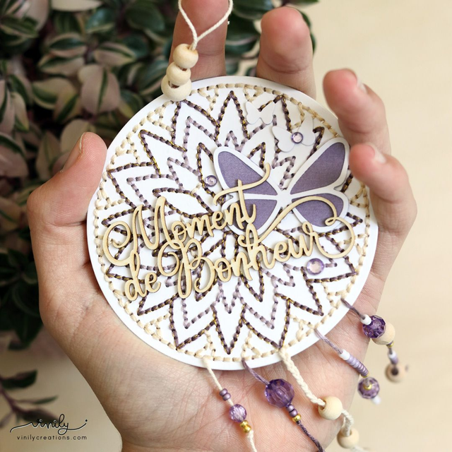 Mandala brodé: Moment de bonheur