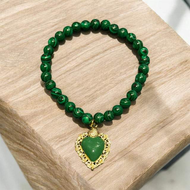 Bracciale pietre dure e cuore sacro verde 26CAR-2