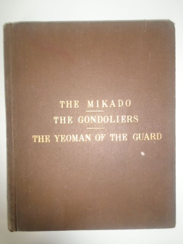 Mikado, The Gondoliers, Yeoman of the Guard Gilbert &amp; Sullivan Vocal Score