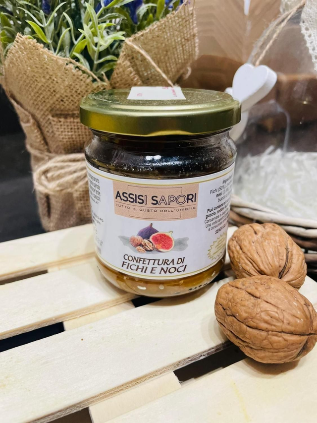 Confettura fichi e noci