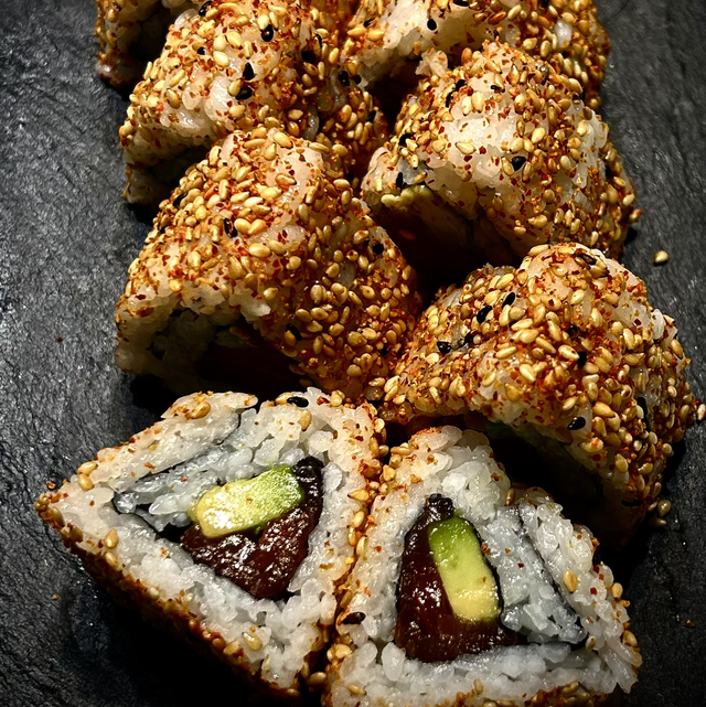 Uramaki Toblerone (Rauchlachs & Avocado)