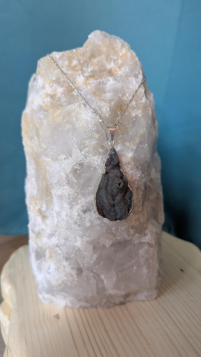 Pendentif en Calcédoine 