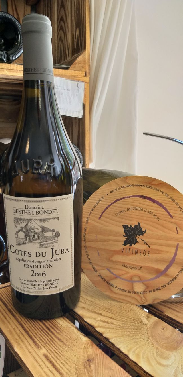 Tradition 2018 - Blanc Sec Tranquille - Domaine Berthet-Bondet (Jean et Hélène Berthet-Bondet)