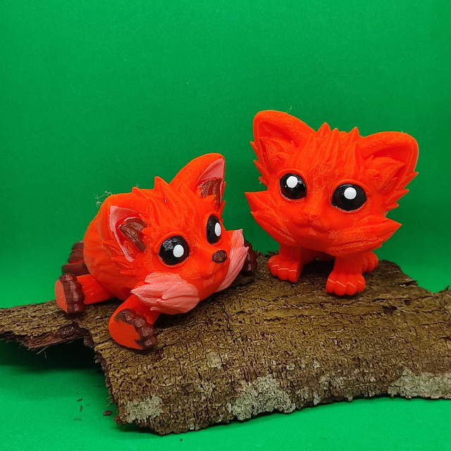 Fox, Articulated 3D Printed Fox – Poseable, Detailed & Ready to Display
