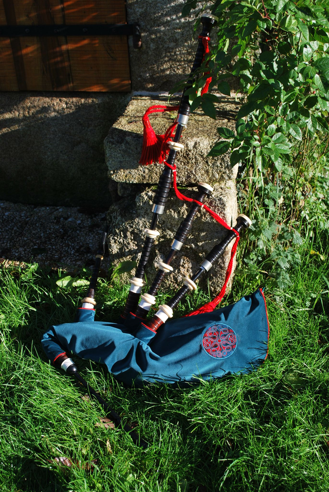 Housse de cornemuse bleu canard Waldalgesheim