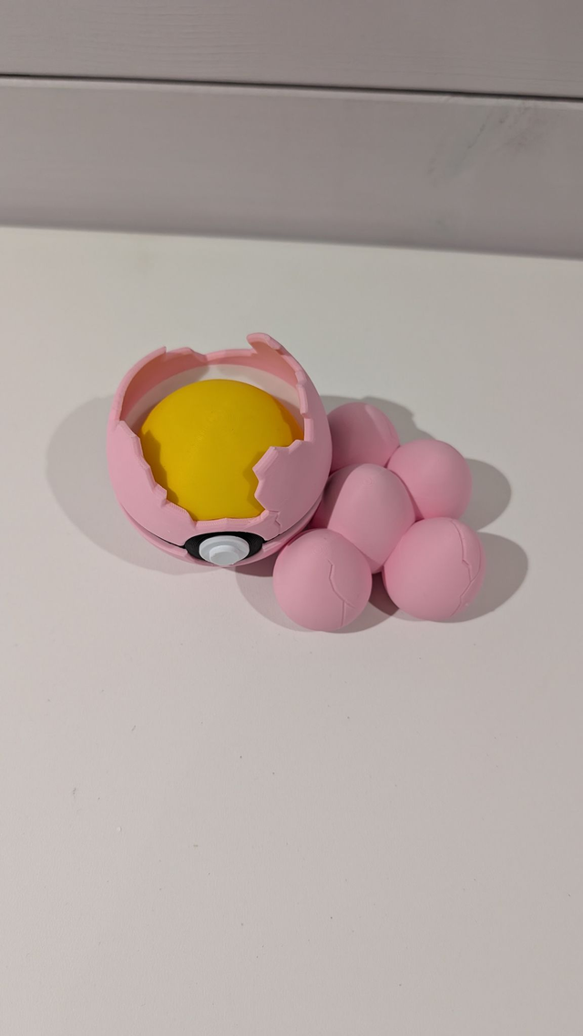 Exeggcute Pokeball
