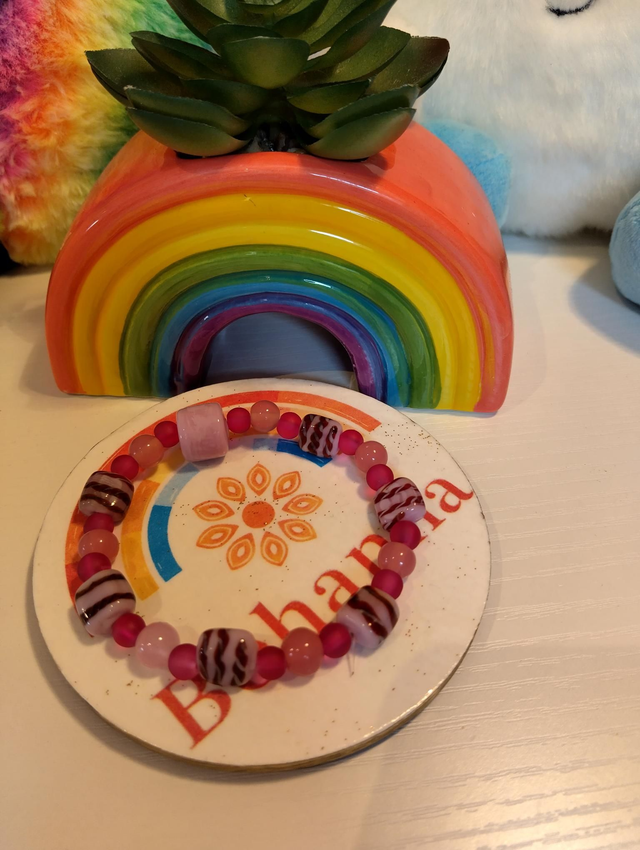 
Sunset Candy Bracelet – Handmade Pink Beaded Jewellery