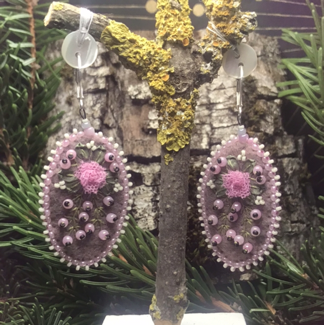 Bo gris/rose ovale perlé 