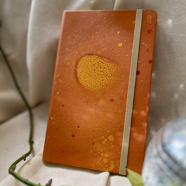 2025 |  Hardcover 21 x 13 | 04