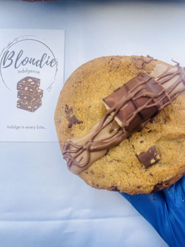 Milk Chocolate Kinder Cookie