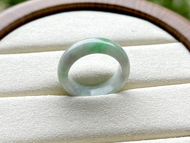 Bague en jade (55) - HS716