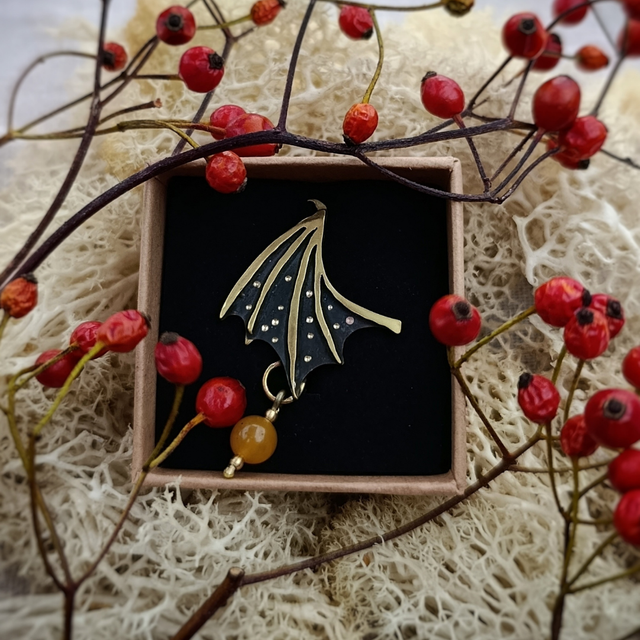 ONIRISMES - Pin's "Delphyne"