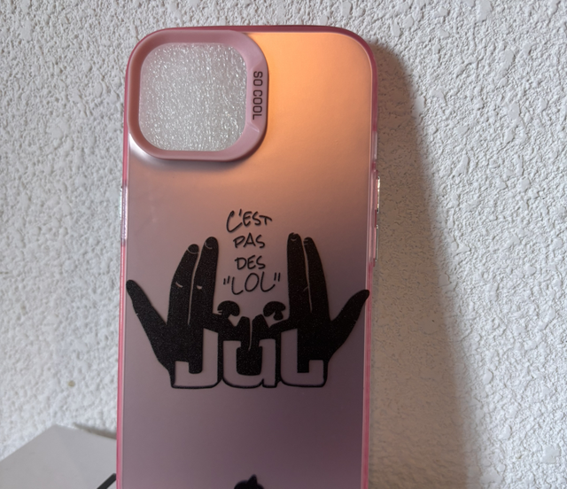 Coque Le J iPhone 15 Promax rose 