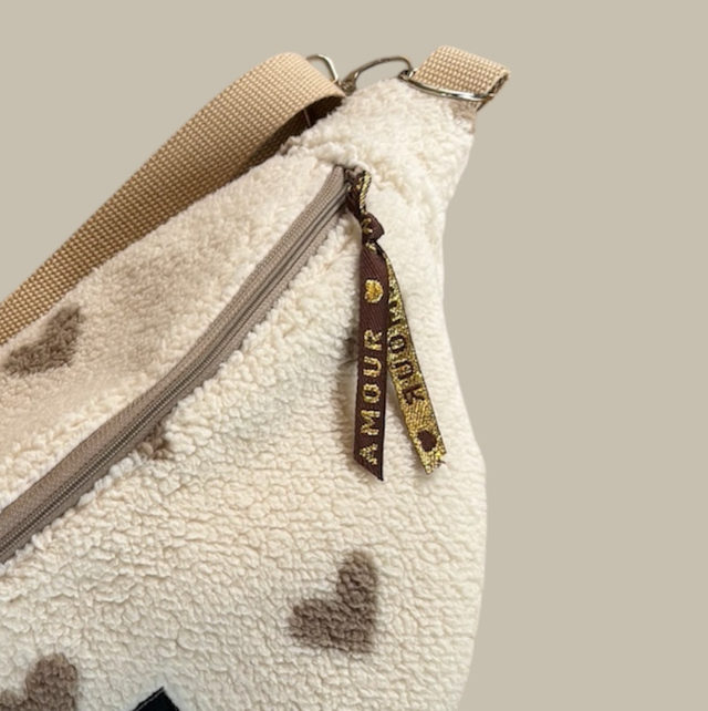 SAC BANANE DOUCEUR COEUR BEIGE