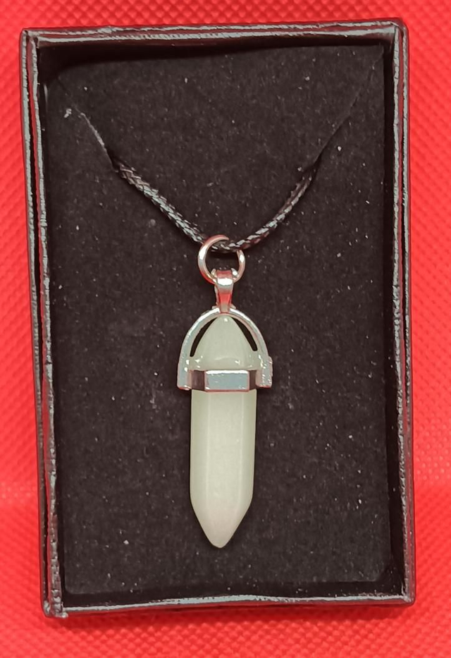 White Crystal Pendant Necklace.