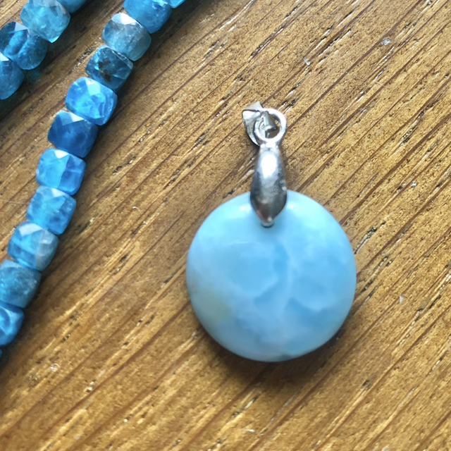 Pendentif Larimar AA