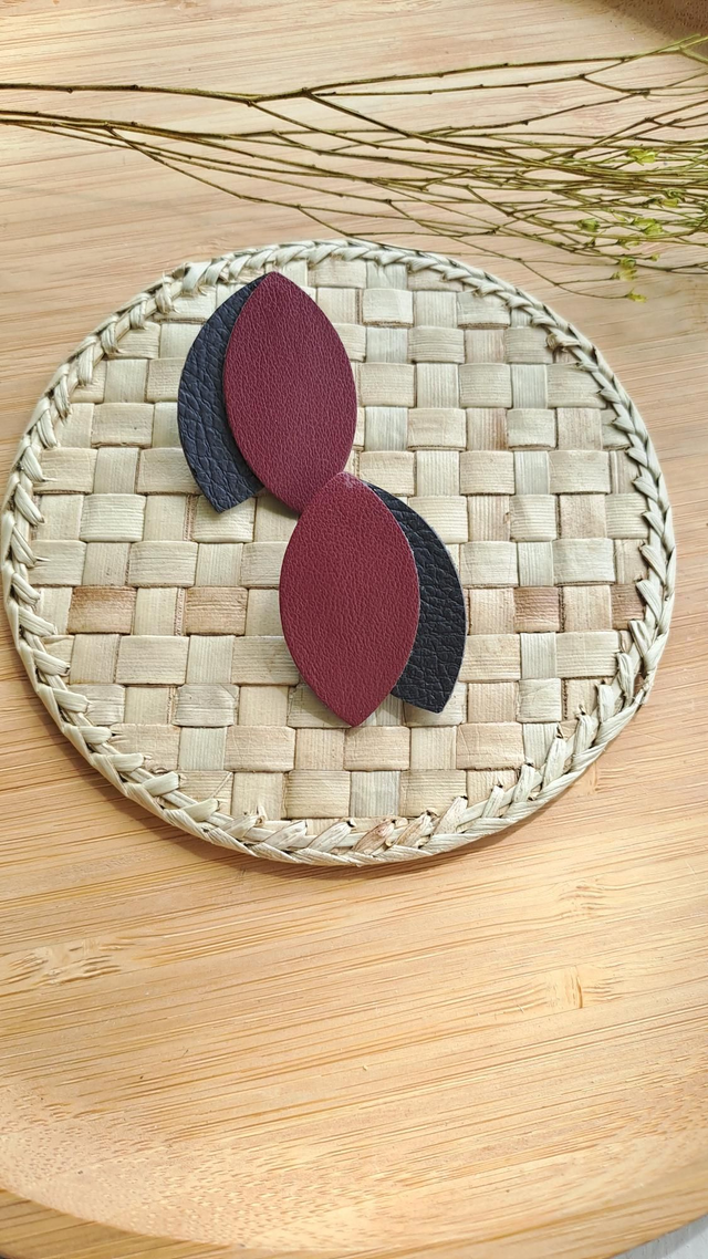 Boucles d'oreilles en matière végétale de pommes