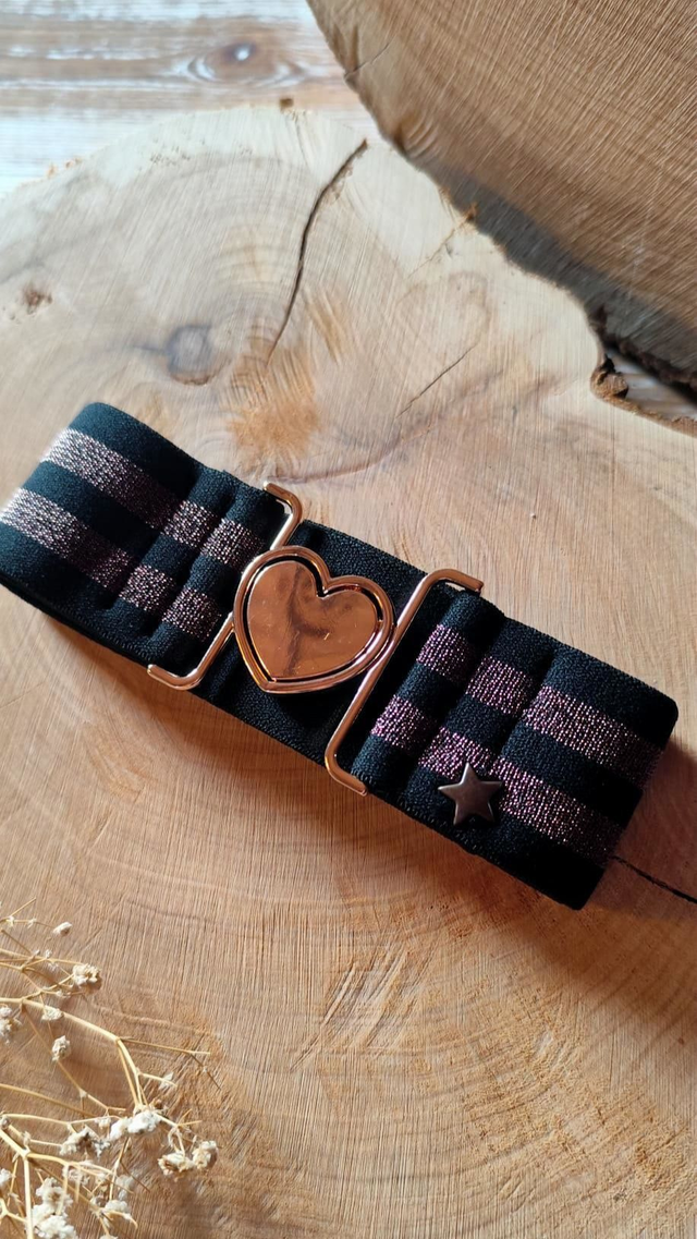 Ceinture noire café – Boucle cœur dorée ✨