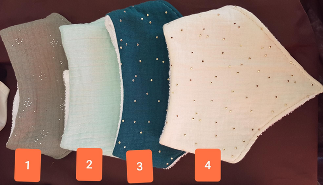 Bavoir bandana mixte gaze de coton - modèles au choix