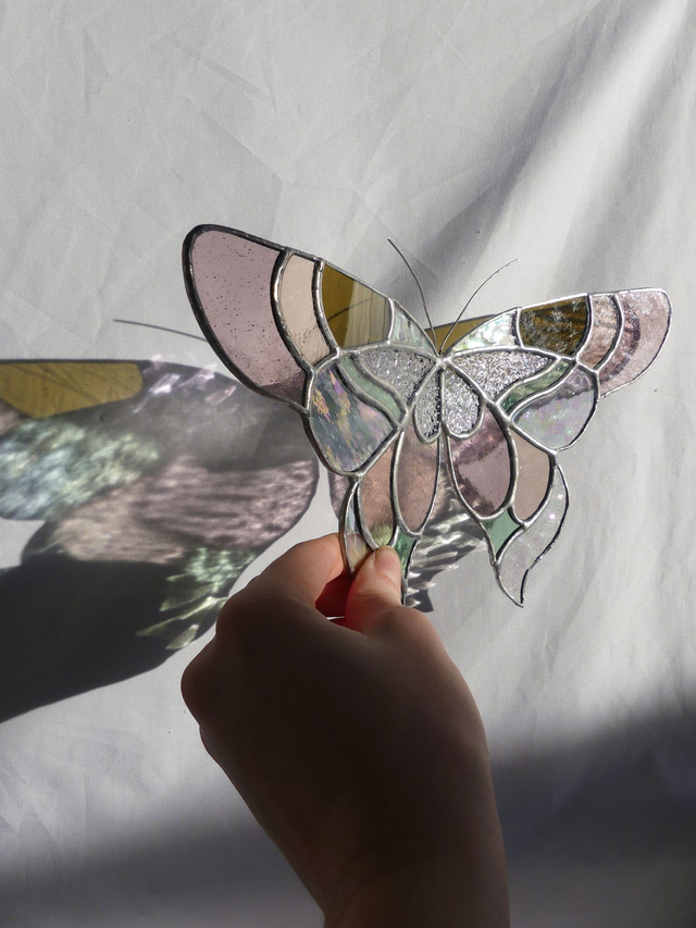 Papillon Rose et vert 