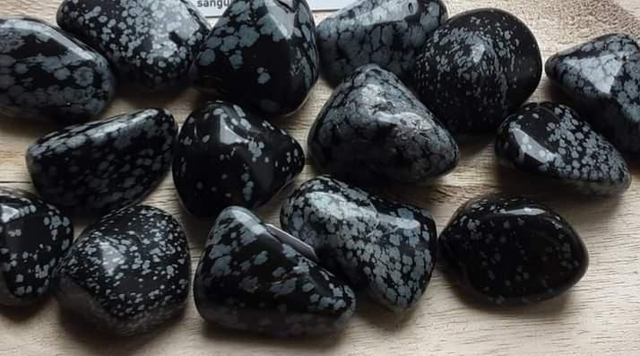 Obsidienne flocon de neige 