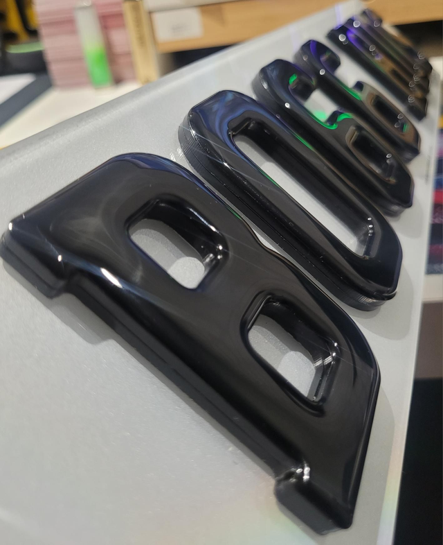 6mm Black 4D with Black Gel