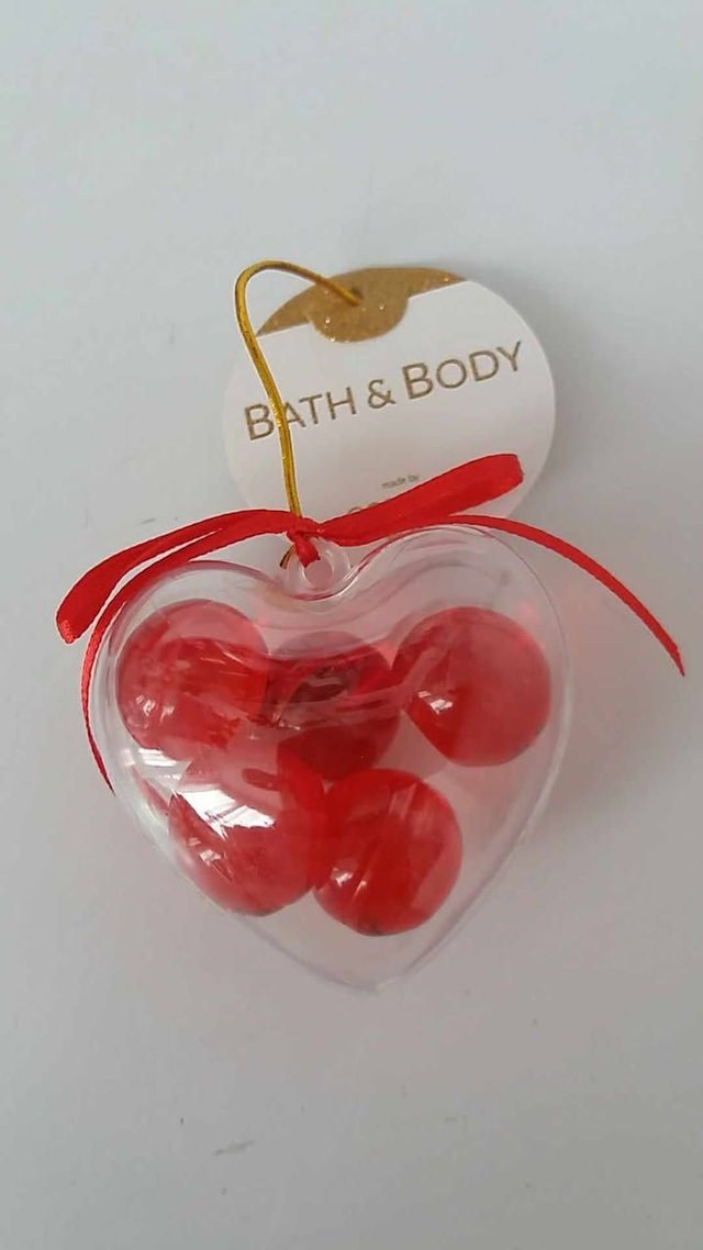 Cœur perles de bain