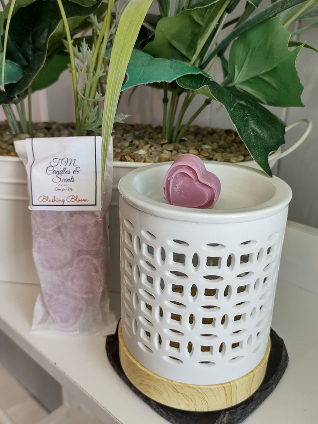 Blushing Bloom Melts