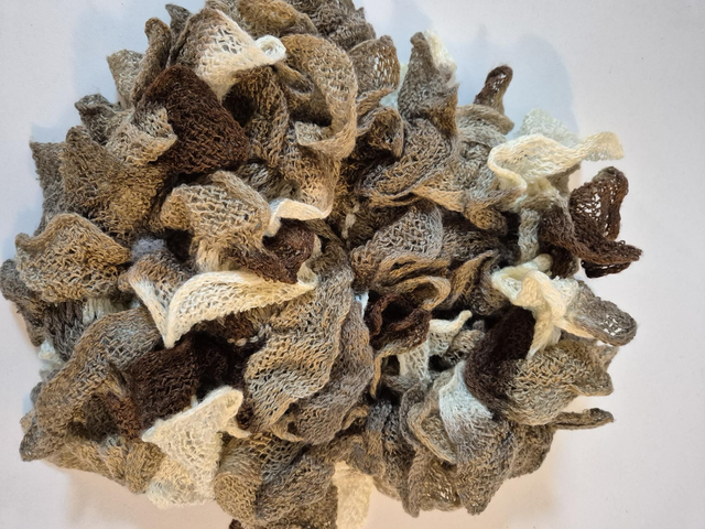 Echarpe écrue-marron clair-marron foncé