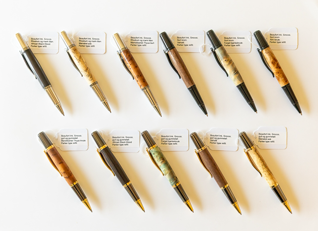 Siccoro ballpoint, gold / gunmetal, birch knot