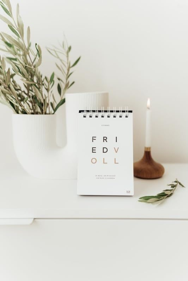 Friedvoll (Adventskalender) 24 Wege, um im Advent zur Ruhe zu kommen - Stennie