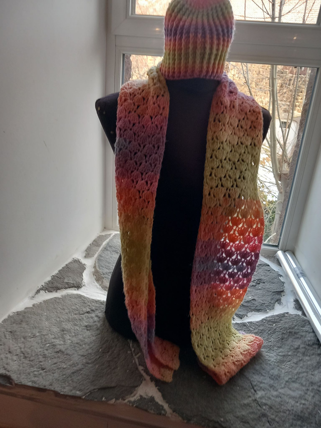 Bonnet et echarpe enfant