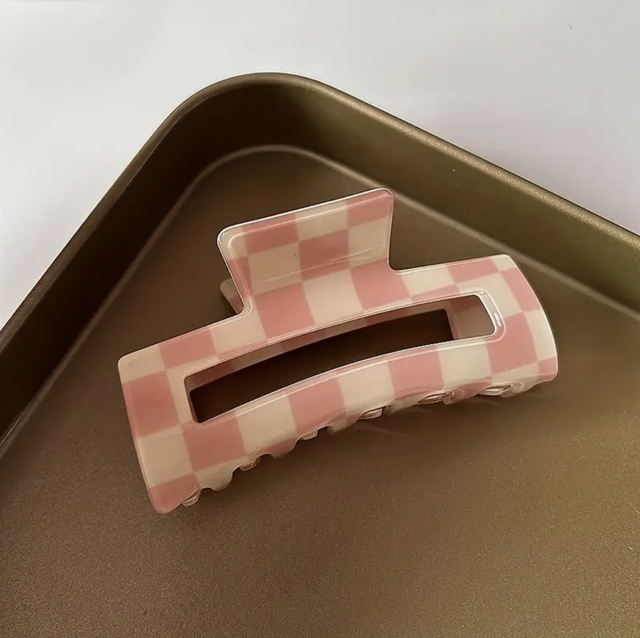 Checkered rectangle claw clip