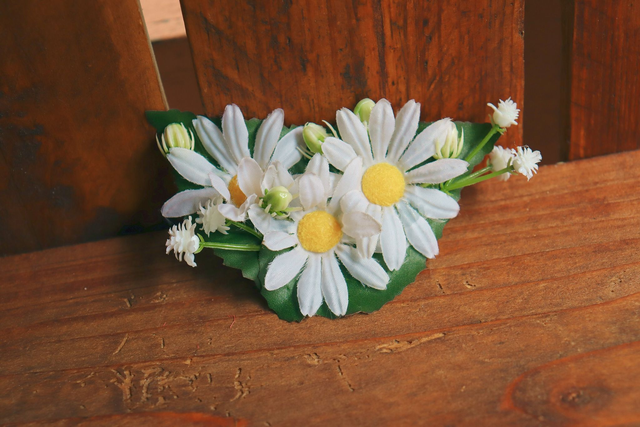Hair flowers • XS • Daisy