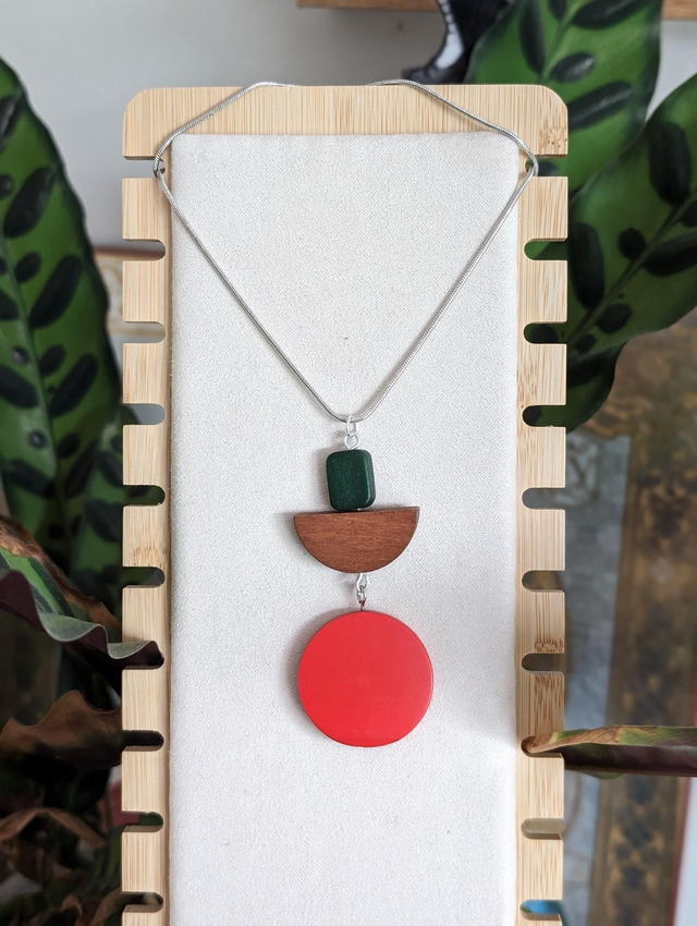 Necklace - Minimalist Red and Green Wooden 