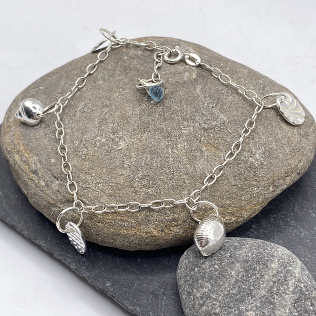 HANDMADE Fine Silver Sea &amp; Shell Charm 8" Sterling Silver bracelet 