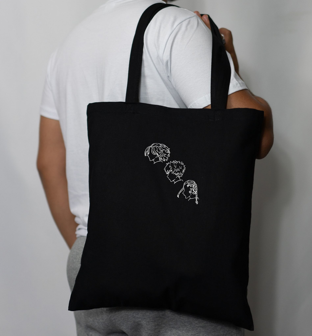 Tote-bag Gang